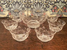 Stuart crystal floral dessert bowl set