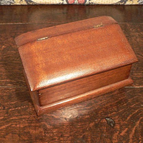 Silky oak box